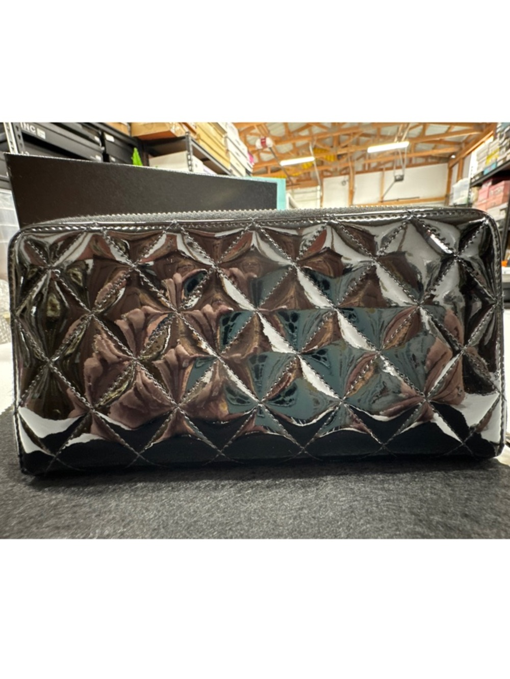 CHANEL Black Quilted Patent Leather Zip Wallet - Picture 4 of 10